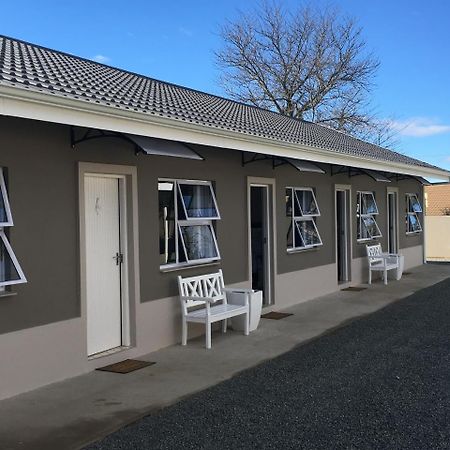 44 On Brownlee Hotel Kokstad  Buitenkant foto